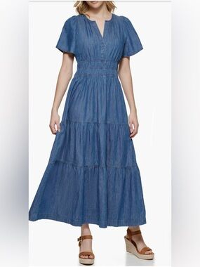 Tommy Hilfiger Chambray
Short Sleeve Maxi Dress 8